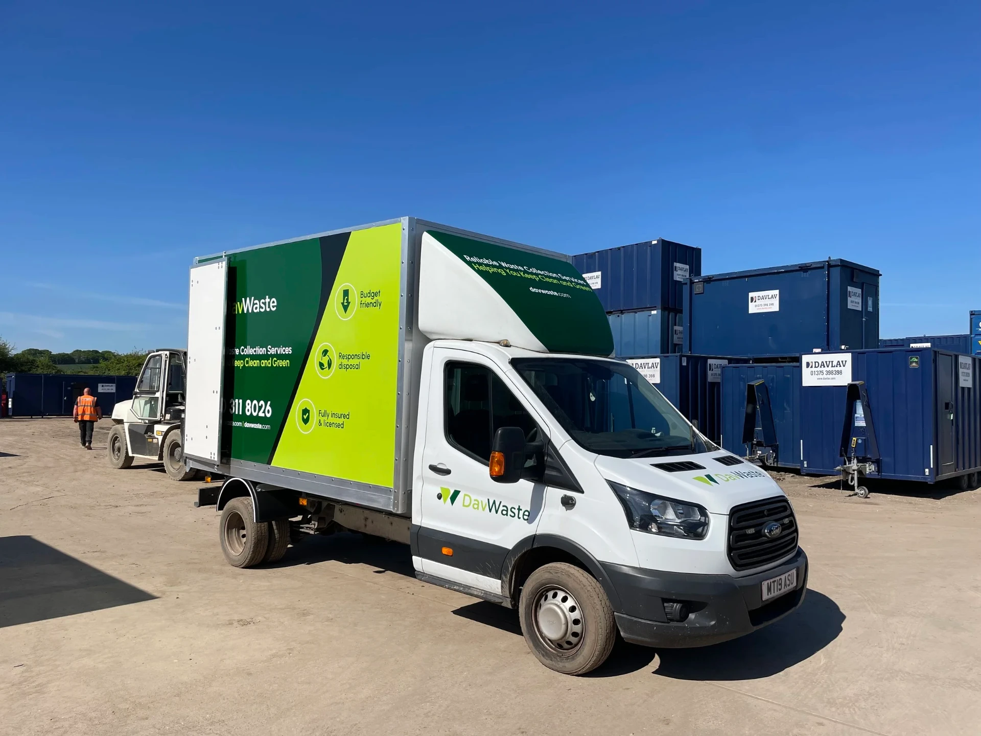 DavWaste collection lorry